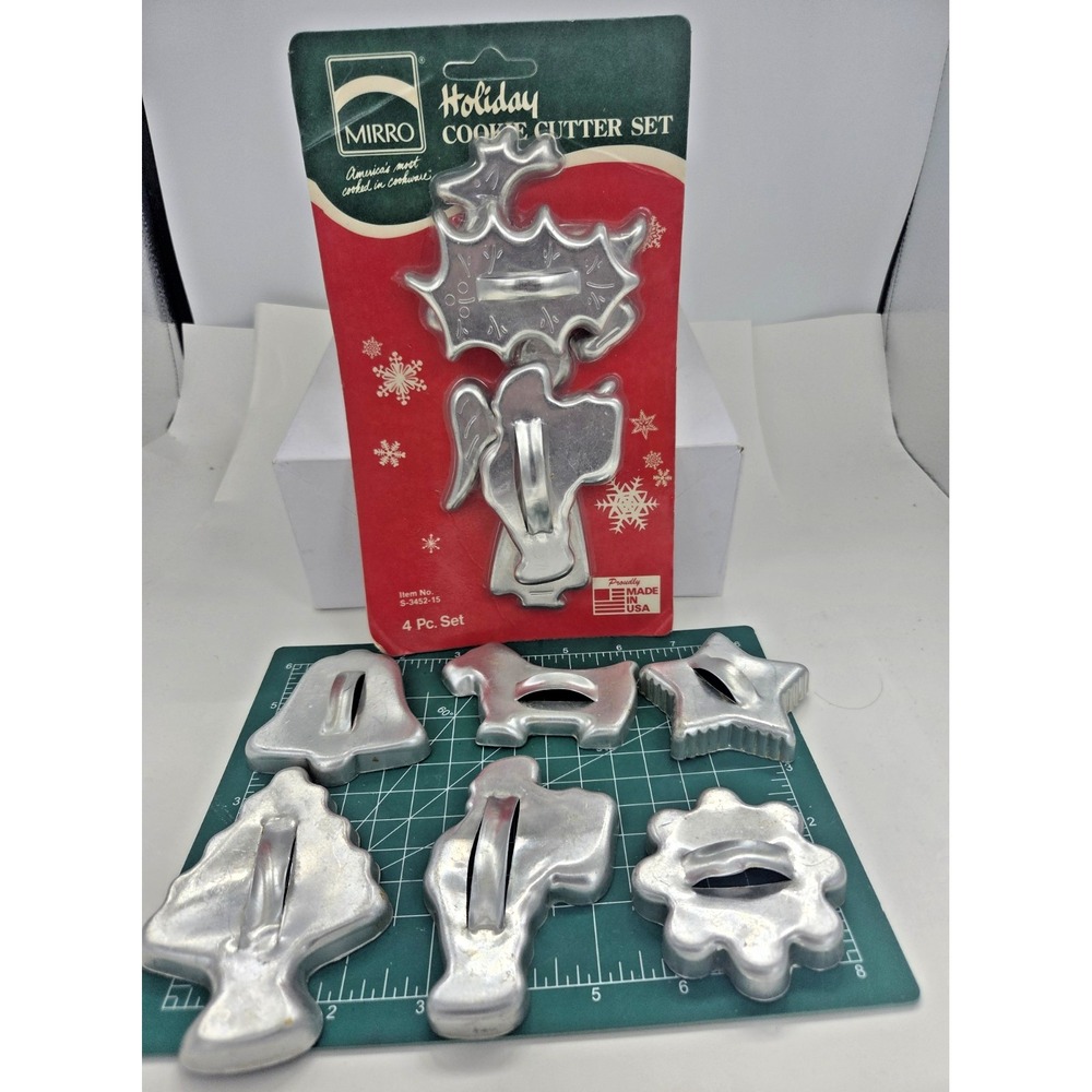 Mirro Aluminum Holiday Kitchen Cookie Cutters Vintage 4 On Card + 6 Loose